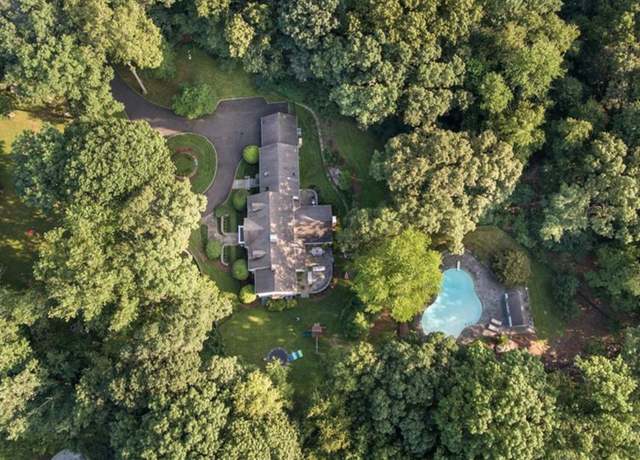 Property at 67 Stonehenge Dr, New Canaan, CT 06840, 6 beds, 5 baths