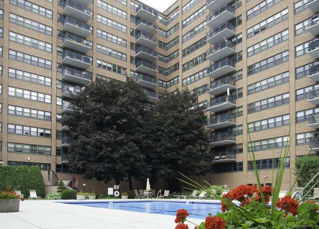 Property at 31 Woodland St Unit 4J, Hartford, CT 06111, 1 bed, 1 bath