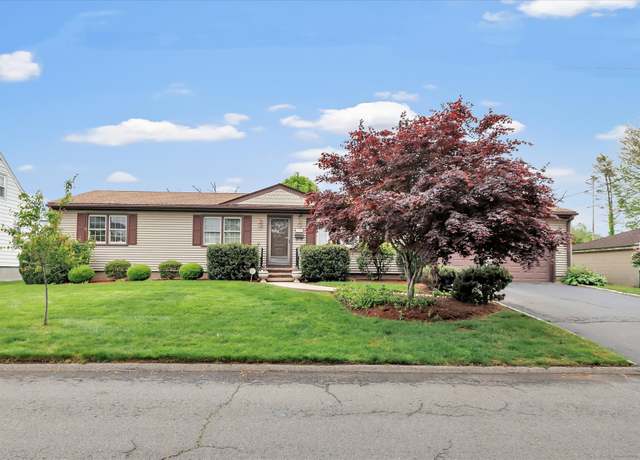 Property at 124 Light St, Stratford, CT 06614, 3 beds, 1.5 baths