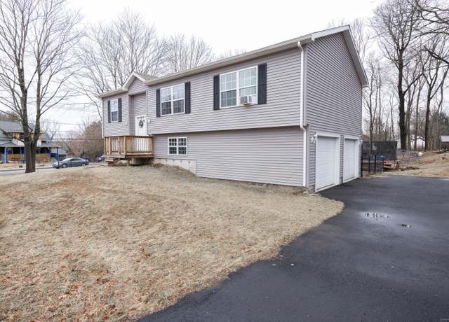 Property at 487 North St, Windham, CT 06226, 3 beds, 2 baths