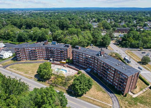 Property at 1310 Berlin Tpke Apt 607, Wethersfield, CT 06109, 2 beds, 1 bath