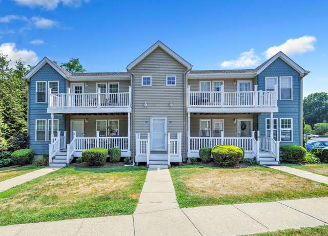 Property at 29 Miranda Ln #29, Stratford, CT 06614, 2 beds, 2 baths