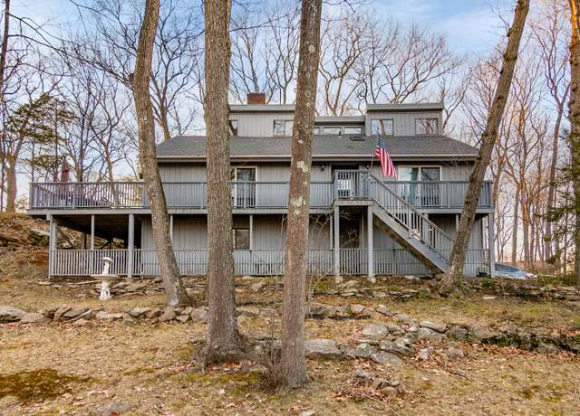 Property at 259 Weatherly Trl, Guilford, CT 06437, 3 beds, 2 baths