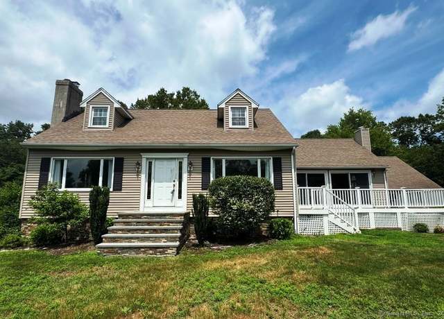 Property at 8 Breezy Knoll Ave, Wolcott, CT 06716, 3 beds, 2 baths