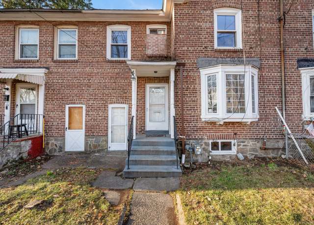 Property at 63 Goddard Ave, Bridgeport, CT 06610, 3 beds, 1.5 baths