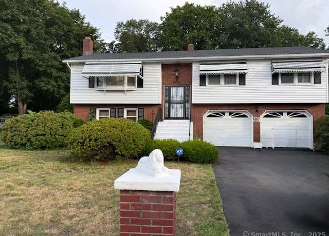 Property at 69 Pheasant Ln, East Hartford, CT 06108, 3 beds, 2.5 baths