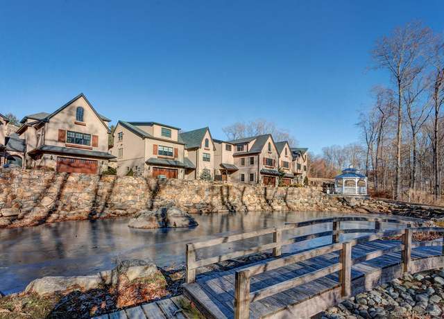 Property at 4 Woods Way #4, Guilford, CT 06437, 4 beds, 4 baths