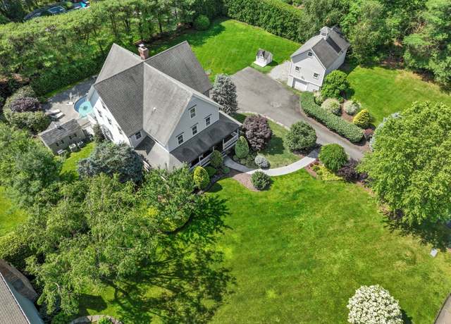Property at 11 Audubon Ln, Trumbull, CT 06611, 5 beds, 5.5 baths