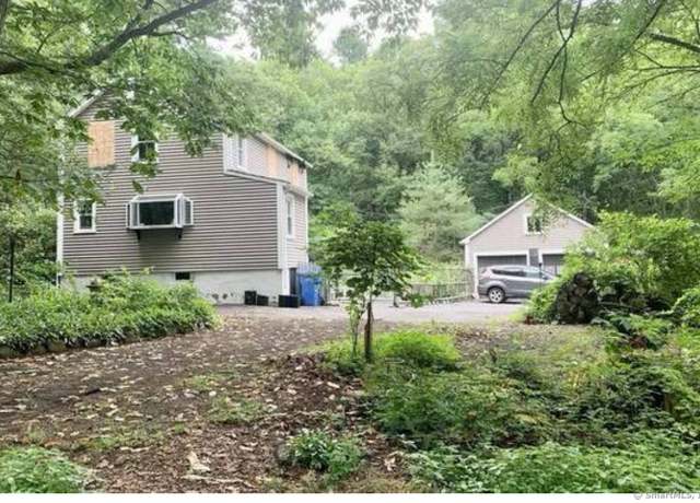 Property at 1020 Wintergreen Ave, Hamden, CT 06514, 3 beds, 1 bath
