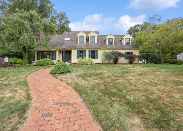 Property at 272 Annelise Ave, Southington, CT 06489, 3 beds, 2.5 baths