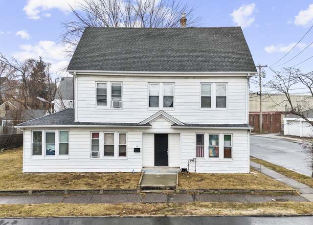 Property at 330 French St, Bridgeport, CT 06606, 6 beds, 1.5 baths