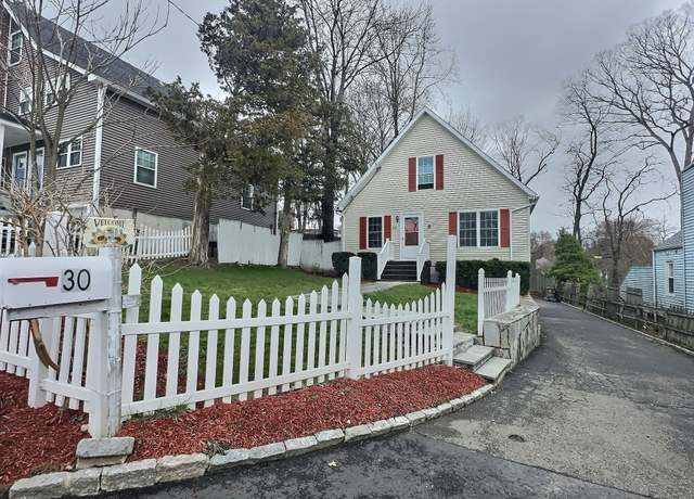 Property at 30 Nichols Ave, Stamford, CT 06905, 3 beds, 3 baths