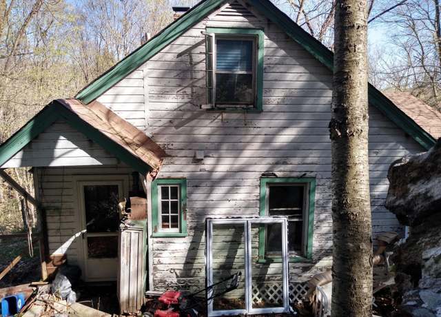 Property at 40D Little Punkup Rd, Oxford, CT 06478, 3 beds, 1 bath