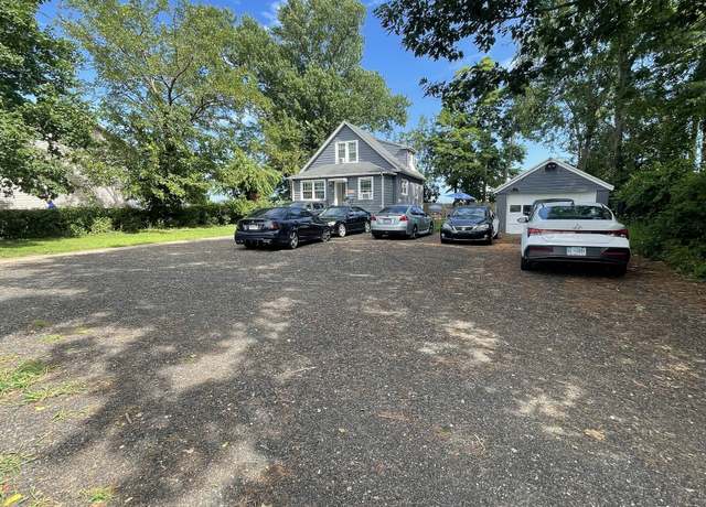 Property at 104 Terrace Ave, West Haven, CT 06516, 2 beds, 1.5 baths