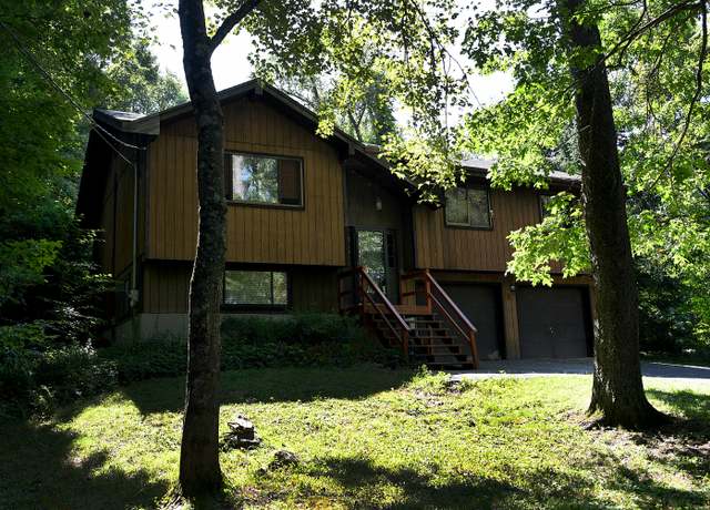 Property at 8 Candleview Dr, Sherman, CT 06784, 3 beds, 3 baths