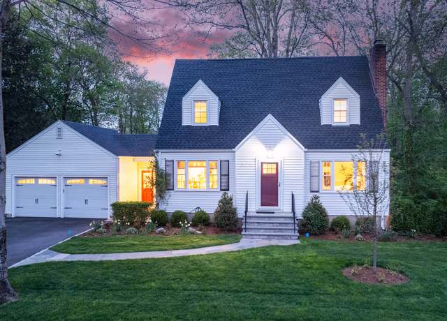 Property at 199 Minivale Rd, Stamford, CT 06907, 4 beds, 2.5 baths