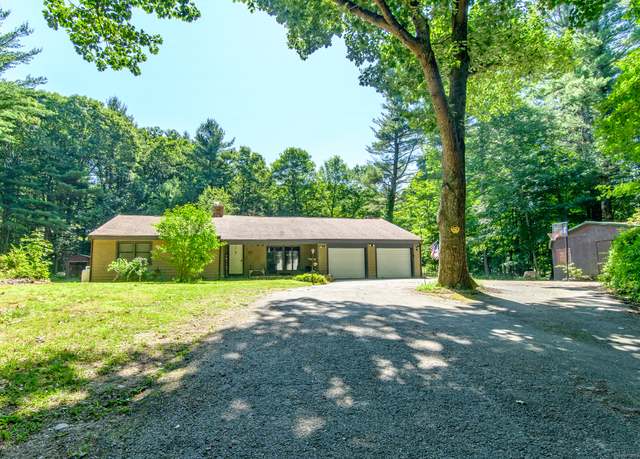 Property at 1668 North Rd, Killingly, CT 06241, 3 beds, 2 baths