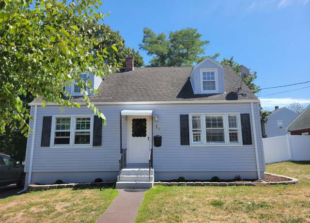 Property at 133 Charter Oak Ave, East Haven, CT 06512, 3 beds, 1.5 baths