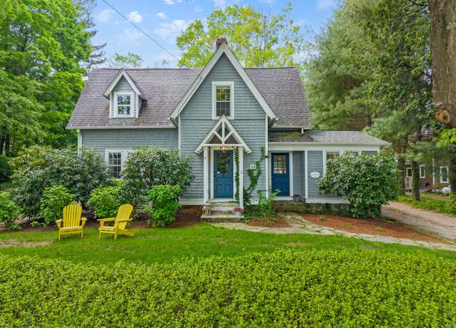 Property at 34 West Ave, Essex, CT 06426, 3 beds, 3 baths