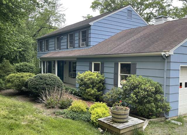 Property at 11 Laurel Mountain Rd Ext, Warren, CT 06754, 4 beds, 3.5 baths