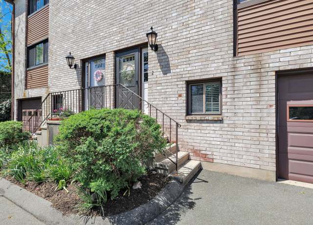 Property at 44 Columbus Pl #2, Stamford, CT 06907, 2 beds, 2.5 baths