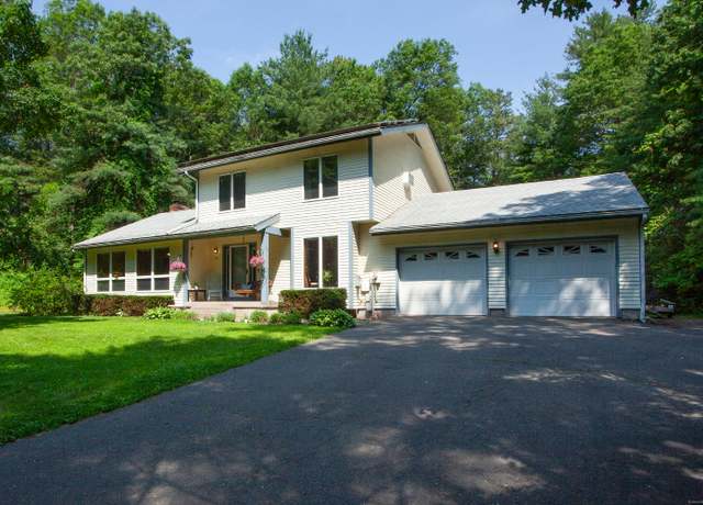 Property at 11 Pine Hill Dr, Granby, CT 06035, 5 beds, 3.5 baths