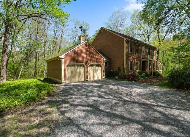 Property at 8 King James Dr, East Lyme, CT 06333, 4 beds, 2.5 baths
