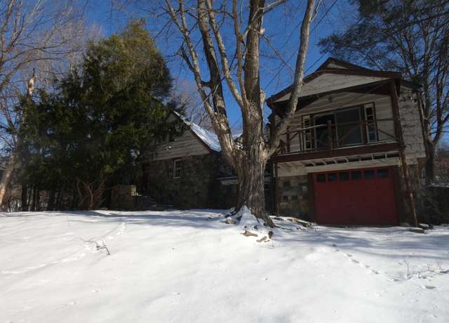 Property at 28 Spruce Mountain Rd, Danbury, CT 06810, 3 beds, 1.5 baths