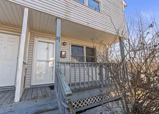 Property at 33 Guilford St Unit B, Hartford, CT 06120, 3 beds, 1.5 baths