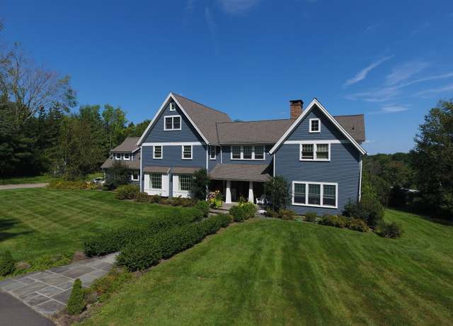 Property at 65 Joes Hill Rd, Danbury, CT 06811, 5 beds, 4.5 baths