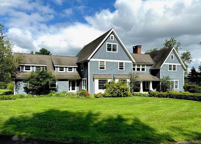Property at 65 Joes Hill Rd, Danbury, CT 06811, 5 beds, 4.5 baths