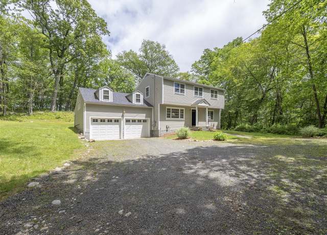 Property at 34 Powder Horn Hill Rd, Wilton, CT 06897, 4 beds, 3 baths