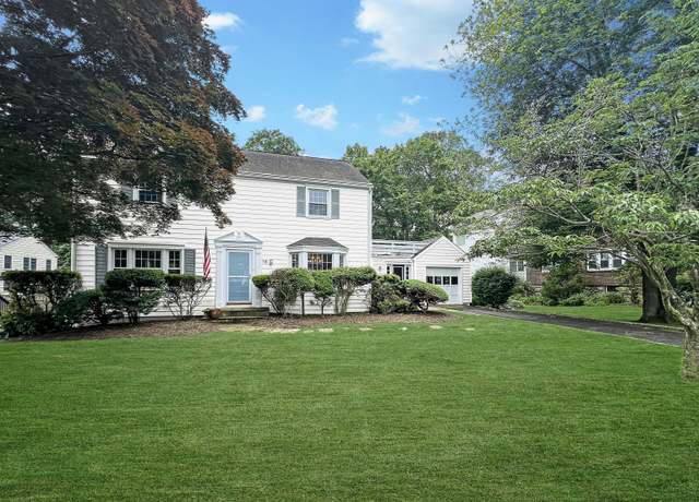 Property at 16 Grace St, New Canaan, CT 06840, 4 beds, 2.5 baths