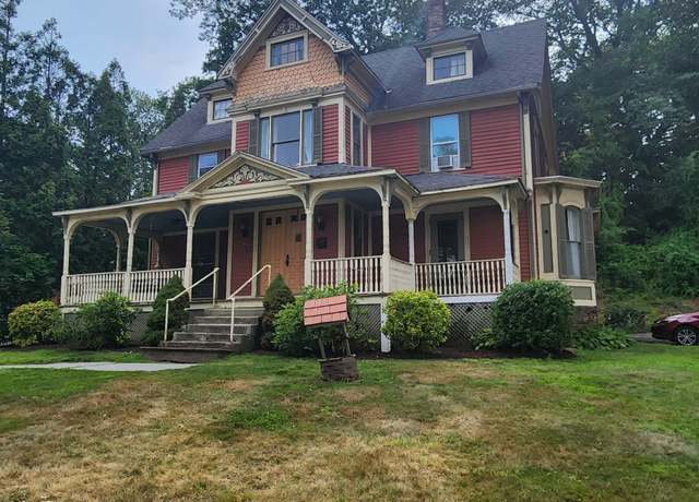 Property at 15 Hillside Pl, New Britain, CT 06051, 4 beds, 3 baths