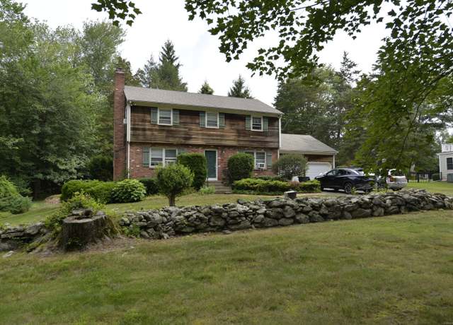 Property at 23 Yorktown Cir, Trumbull, CT 06611, 4 beds, 2.5 baths