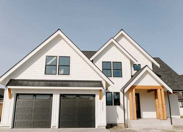 Property at 194 Debbie Dr, Meriden, CT 06451, 3 beds, 2.5 baths