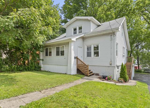 Property at 471 New Britain Rd, Berlin, CT 06037, 2 beds, 1 bath