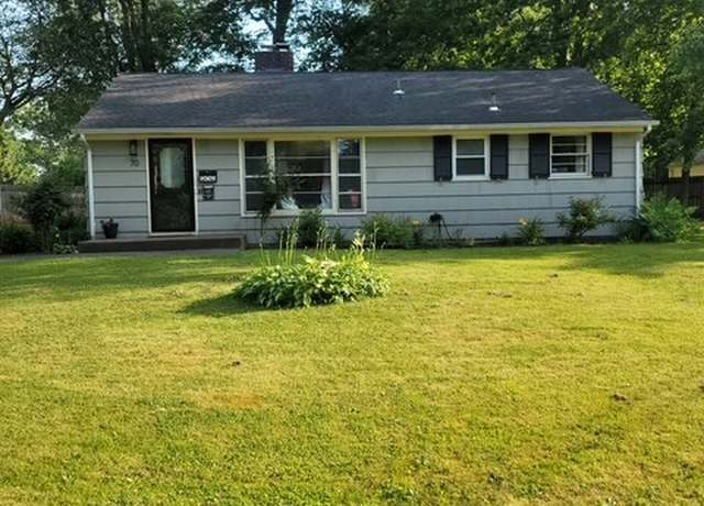 Property at 70 Ellsworth Dr, Bloomfield, CT 06002, 3 beds, 1 bath