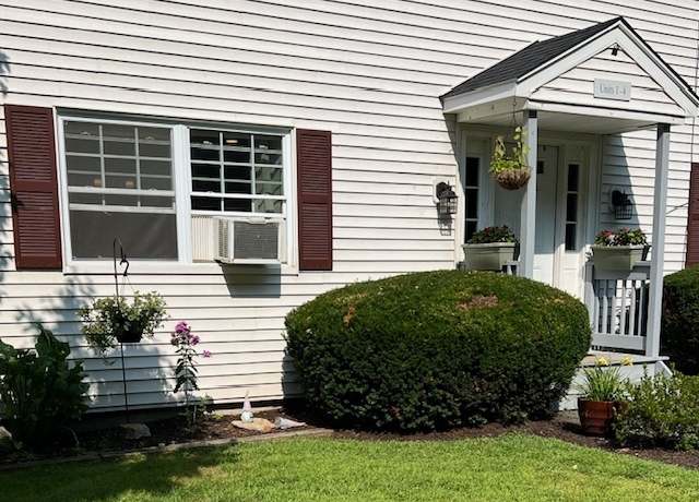 Property at 1 Canterbury ARMS, New Milford, CT 06776, 2 beds, 1 bath