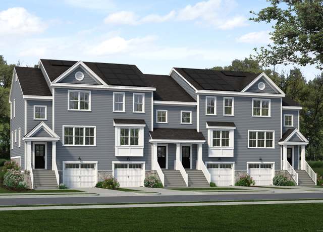 Property at 112 Shea Cir #112, Cheshire, CT 06410, 2 beds, 2.5 baths