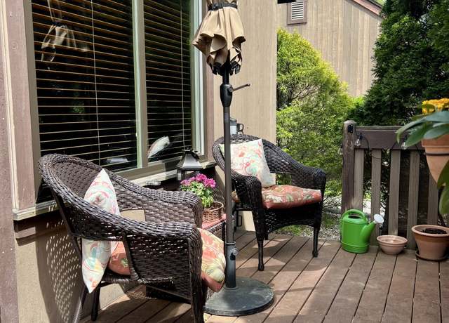 Property at 15 Canterbury Ln #15, Avon, CT 06001, 1 bed, 1 bath