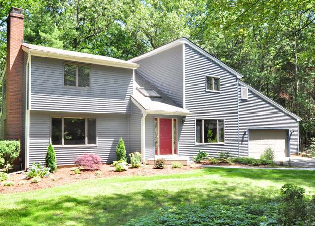 Property at 3 Huntington Way, Windsor, CT 06095, 3 beds, 2.5 baths