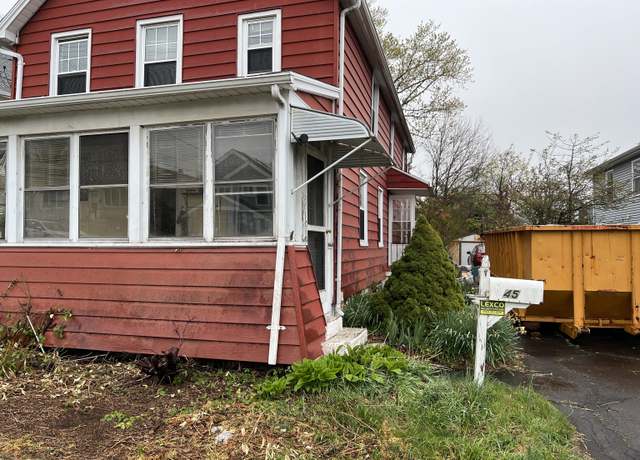 Property at 45 Prospect Ave, West Haven, CT 06516, 4 beds, 1.5 baths