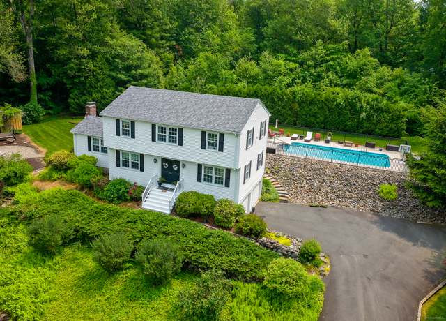 Property at 22 Bobolink Ln, Somers, CT 06071, 4 beds, 2.5 baths