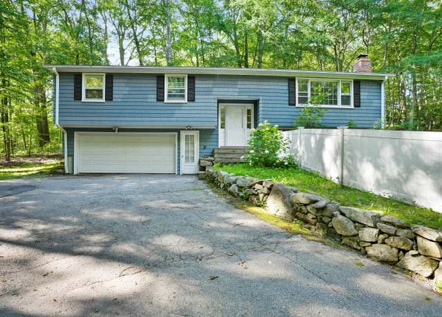 Property at 233 Hattertown Rd, Newtown, CT 06470, 3 beds, 2 baths