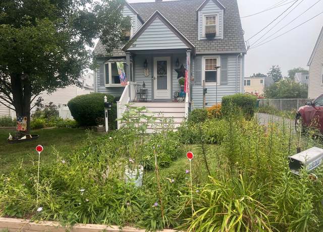 Property at 90 Mercer St, Stratford, CT 06614, 3 beds, 2.5 baths