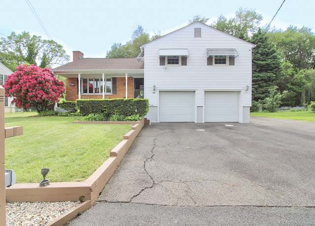 Property at 47 Delmont Rd, East Hartford, CT 06108, 4 beds, 2.5 baths