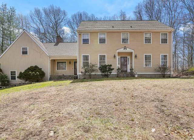 Property at 40 Ridgeline Rd, Easton, CT 06612, 4 beds, 3.5 baths