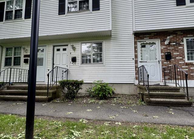 Property at 103 Kohanza St Unit E, Danbury, CT 06811, 2 beds, 1 bath