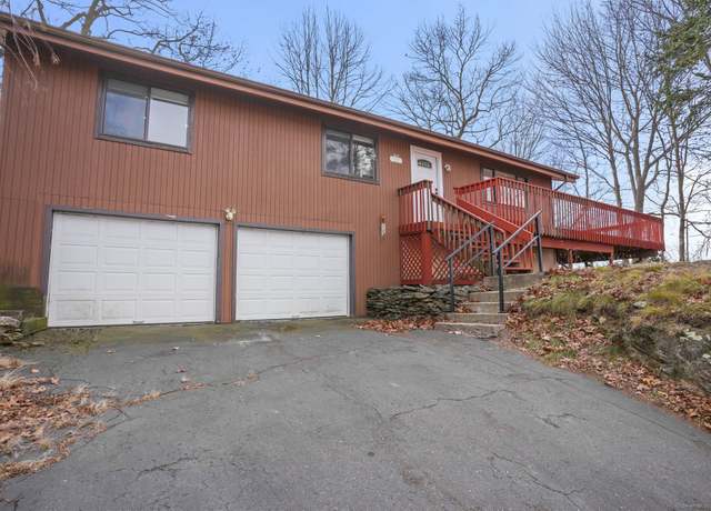 Property at 12 Willowledge Cir, Waterbury, CT 06704, 3 beds, 2 baths